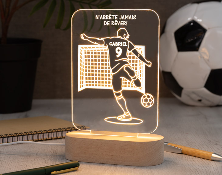 Lampe en méthacrylate personnalisée Football Made In Gift