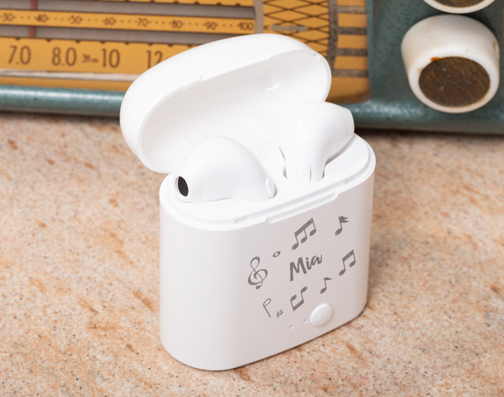 Custom wireless earphones 